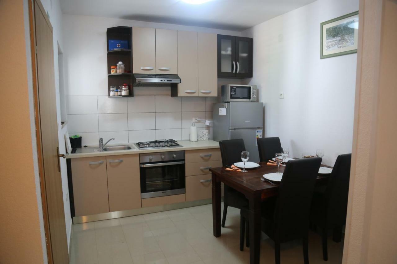 Apartment Drazan Šibenik Esterno foto