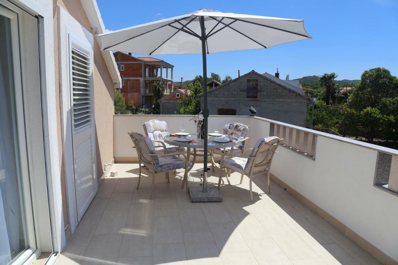 Apartment Drazan Šibenik Esterno foto